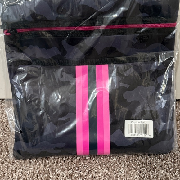 Haute Shore Peyton Epic NWT - Picture 7 of 8